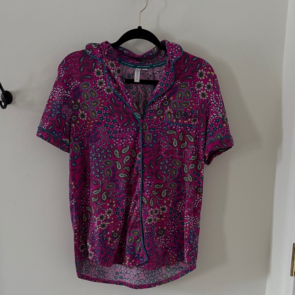 Pink “Joyspun” pajamas set, size small.